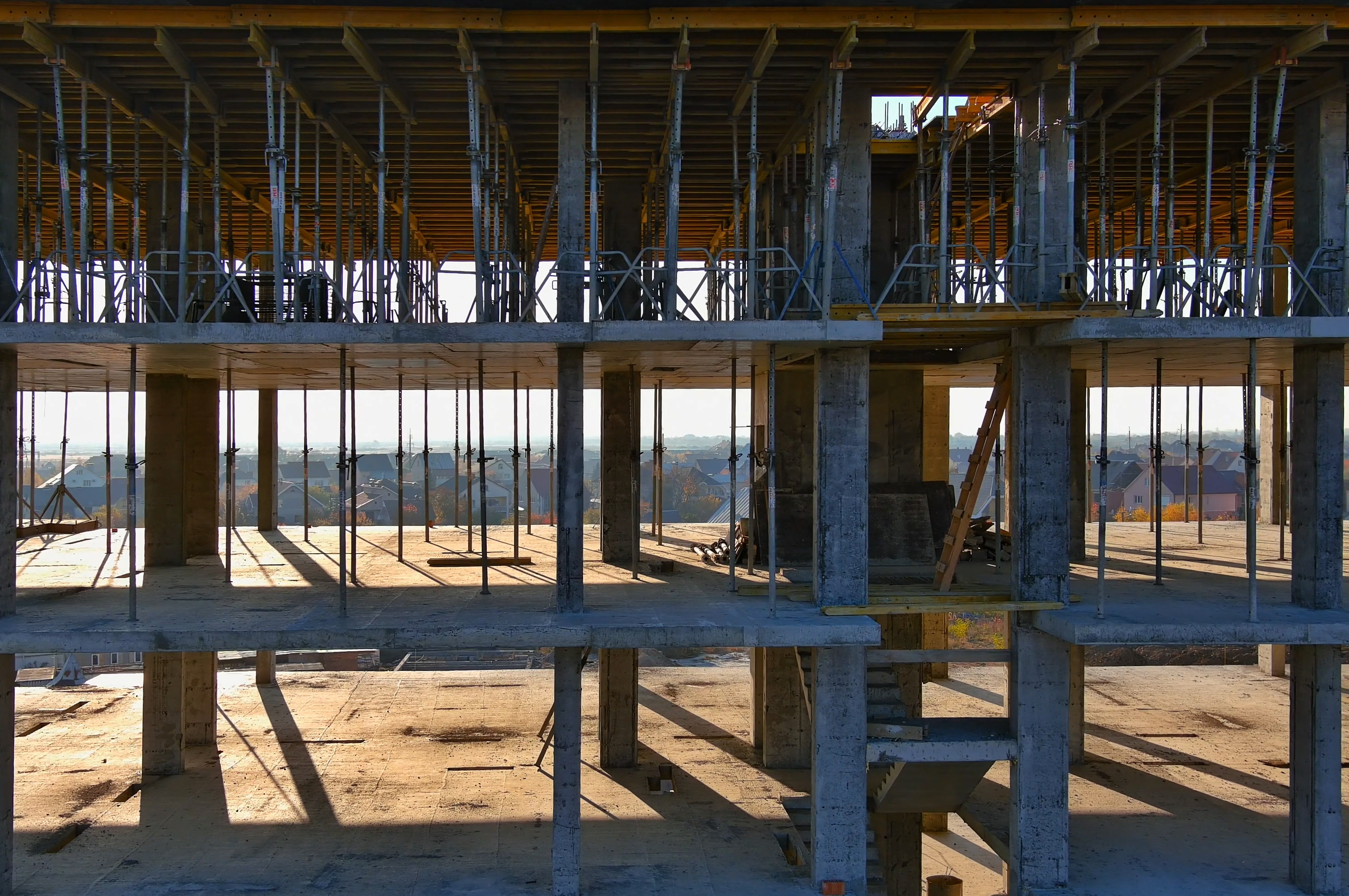 <b>Construction</b>